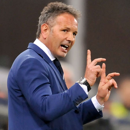 Mihajlovic e la corsa per l’Europa: «Sarà una lotta sino all’ultima giornata»