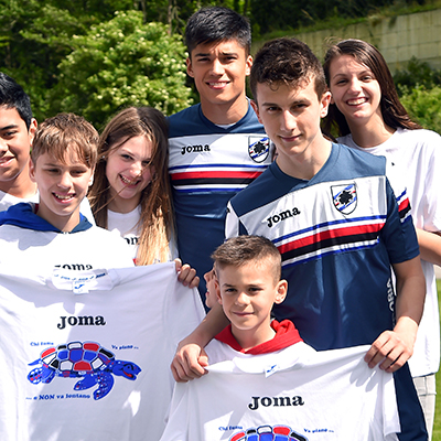 La Sampdoria con i ragazzi delle scuole al motto ‘Grazie non fumo’