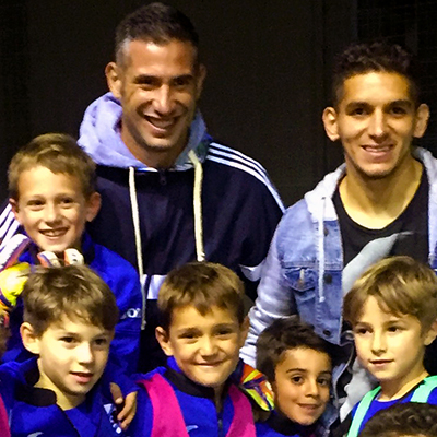 Allenamento con i campioni: Puggioni e Torreira incontrano i Primi Calci