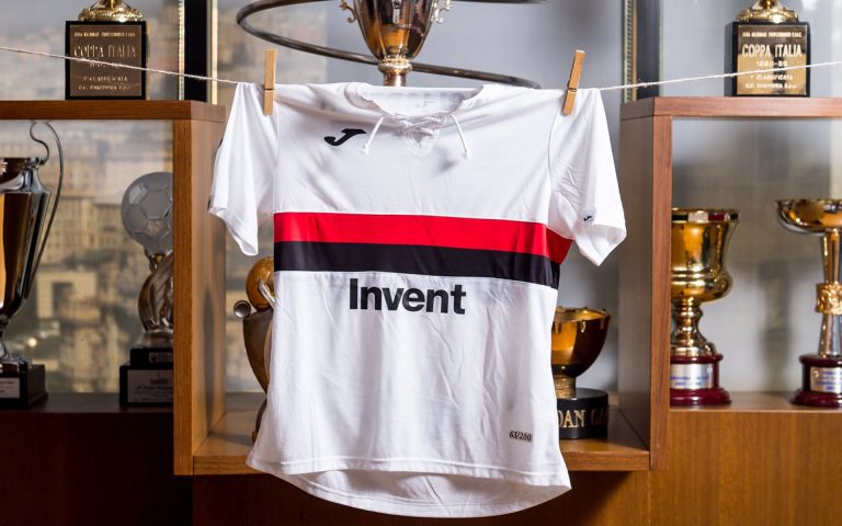 La Sampdoria celebra con una maglia speciale i 120 anni della Sampierdarenese