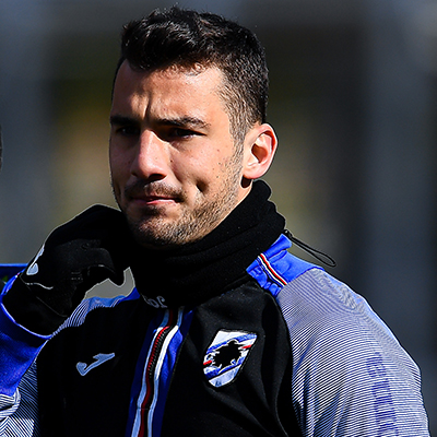 Blucerchiati in due gruppi a Bogliasco, personalizzati per Linetty e Thorsby