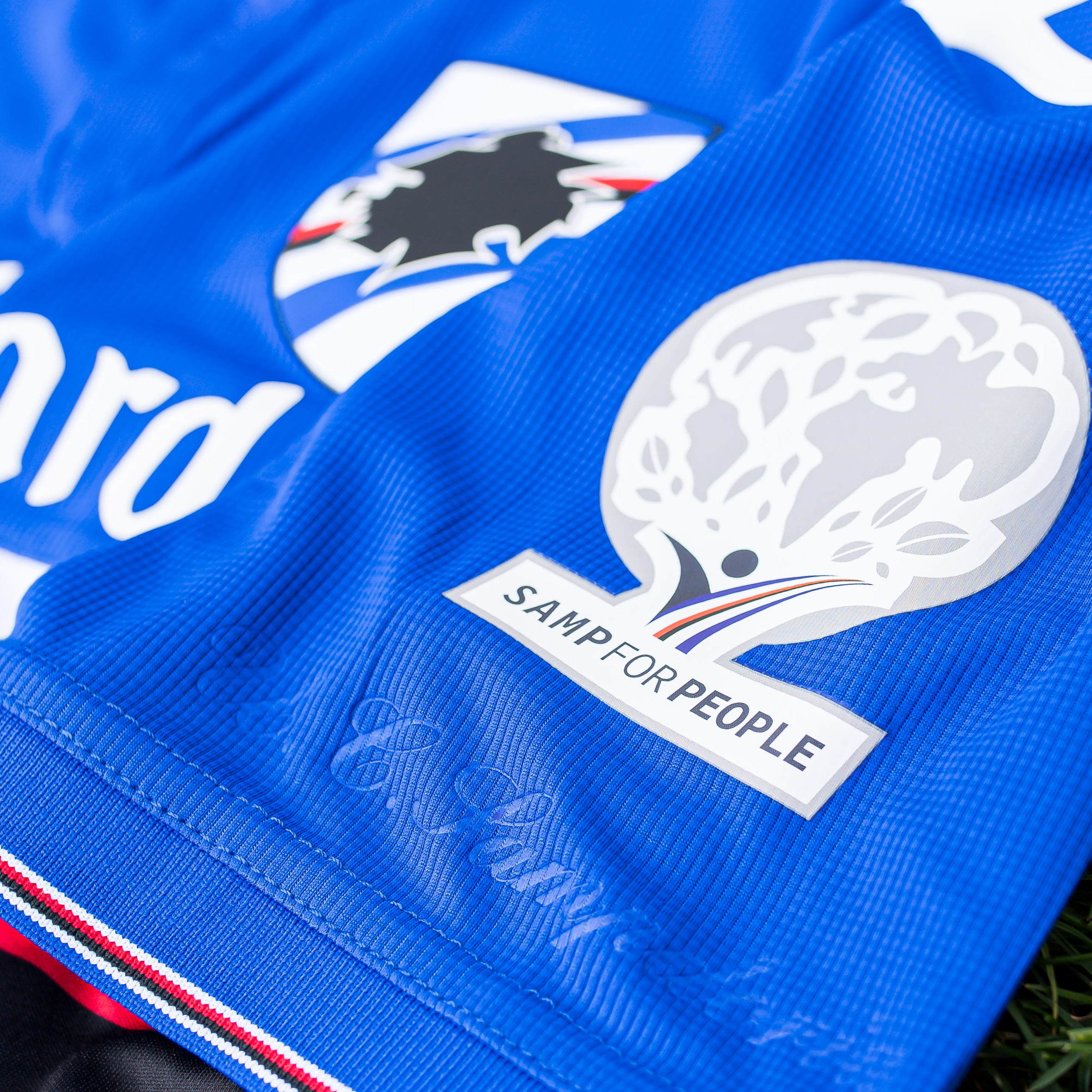 Samp for People: maglie blucerchiate speciali per dire ‘Stop Racism’