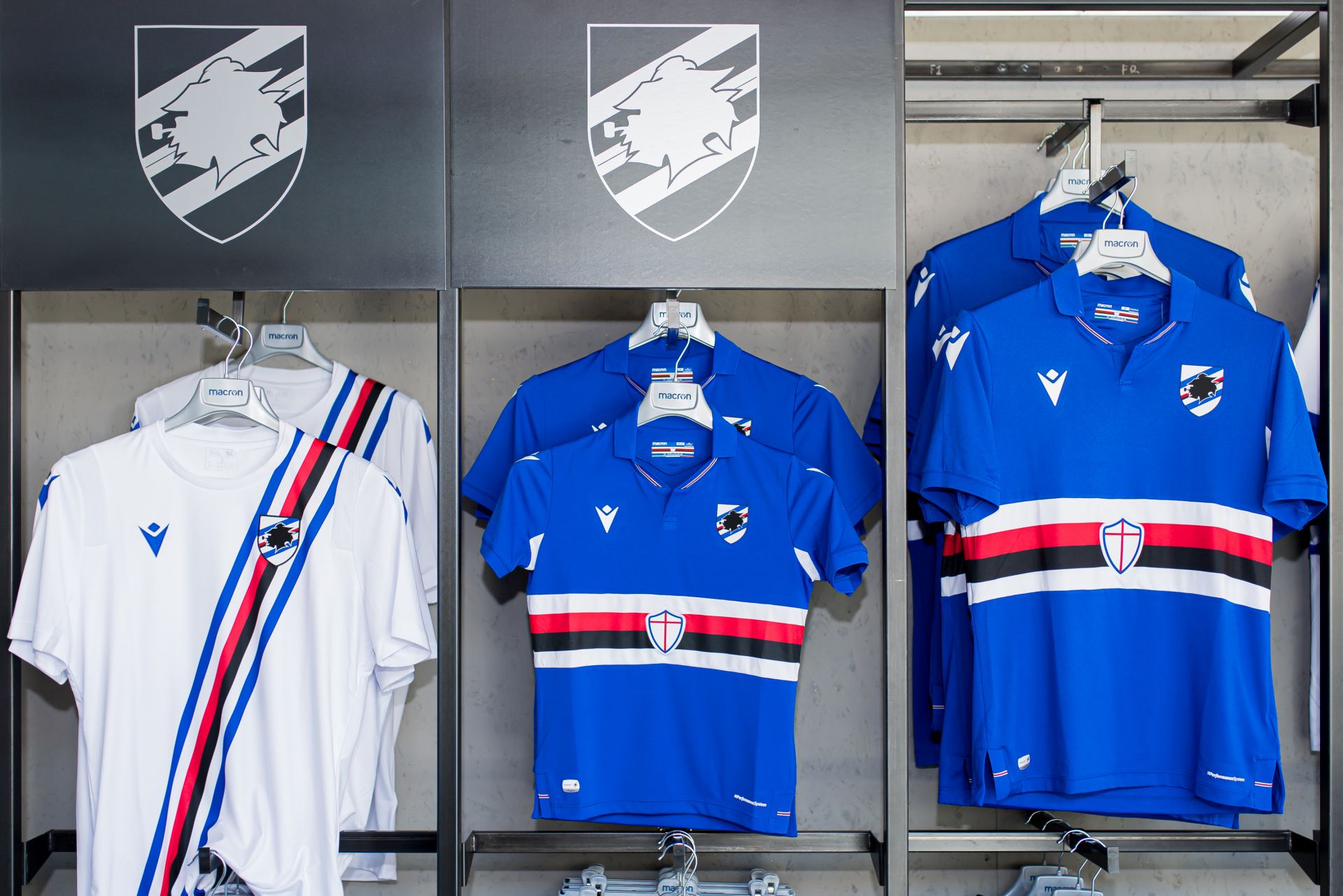 Maglia sampdoria macron hotsell