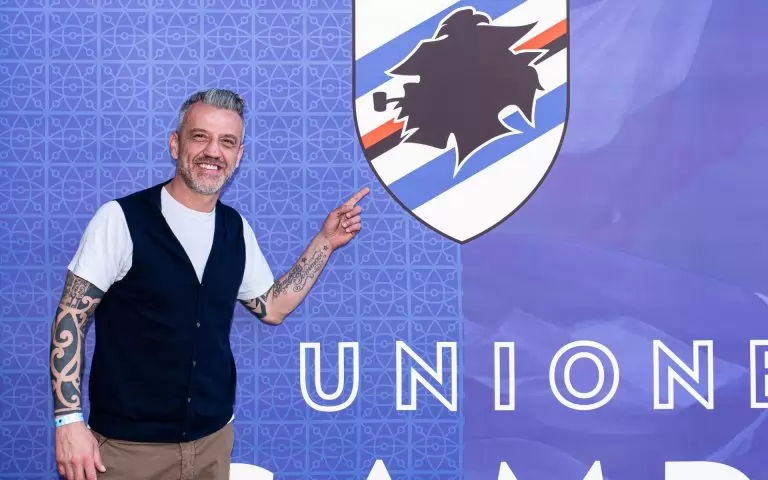 Flachi comes home to promote his new biography: Una Vita Rovesciata