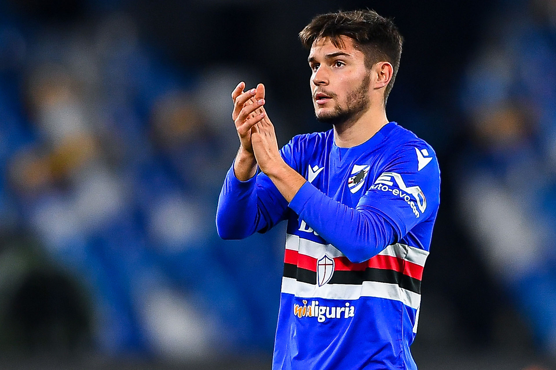 Yepes renews contract U.C. Sampdoria