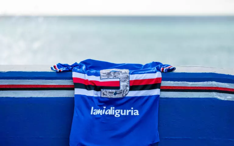 Luca’s 141: le maglie speciali di Vialli in vendita a SampCity